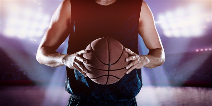 NBA新赛季工资帽出炉！比上赛季提高800多万 自由市场开启“狂欢”模式