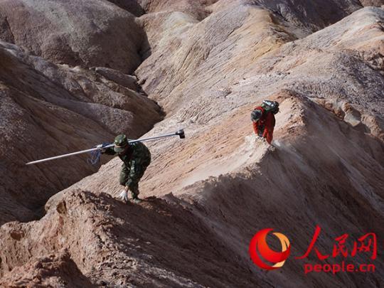中国武警黄金部队：40年为国探获金资源储量2365吨-第3张图片-ZBLOG