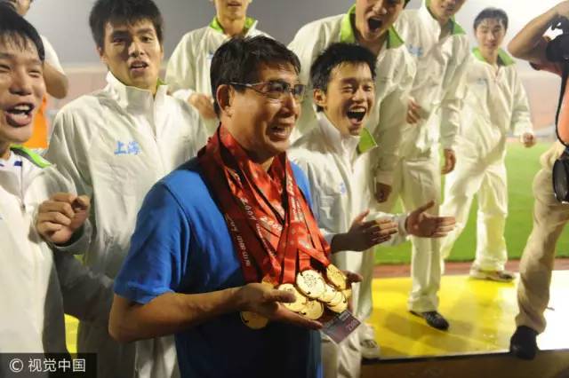 根宝，祝贺你！上海U18男足全运会击败四川夺冠！上海足球第四次全运捧杯！-第29张图片-ZBLOG
