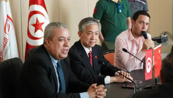 “若突尼斯觉醒，中国会施以援手”-第1张图片-ZBLOG