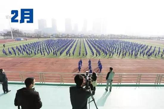 总有岁月可回首，愿以深情度芳华-第2张图片-ZBLOG