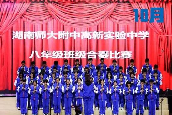 总有岁月可回首，愿以深情度芳华-第14张图片-ZBLOG